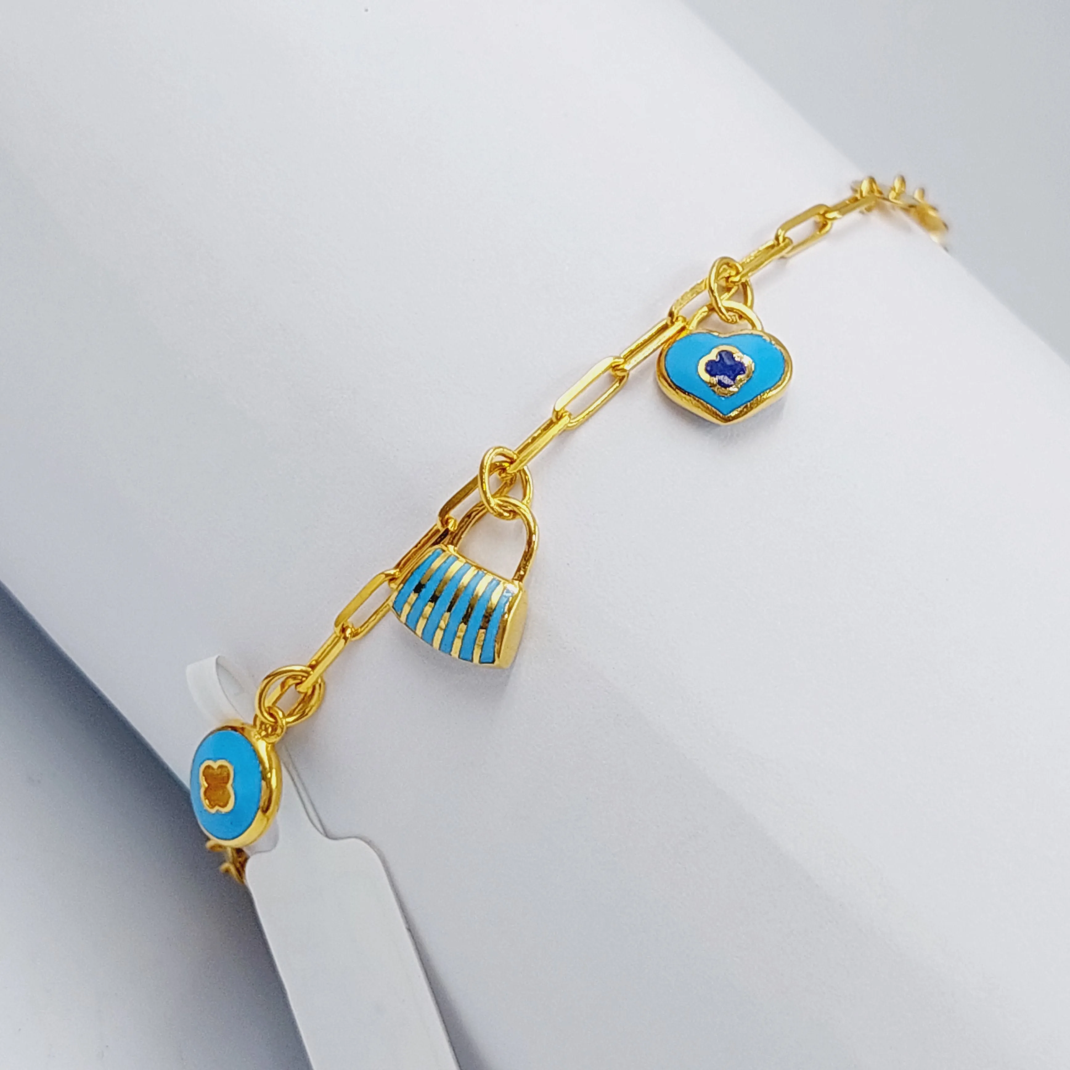 اسوارة فرفشة مينا