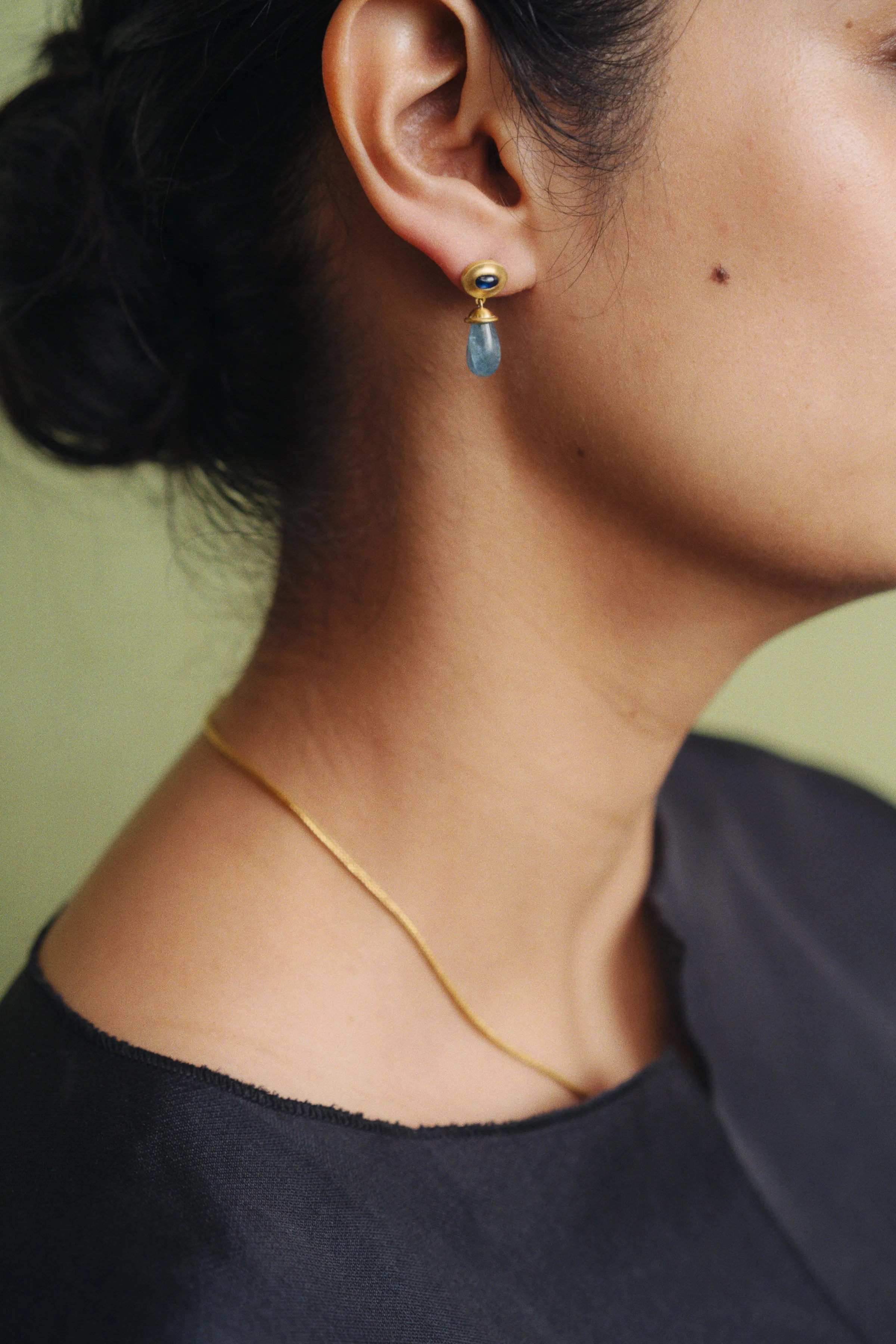 Aquamarine and Sapphire Alabastra Earrings