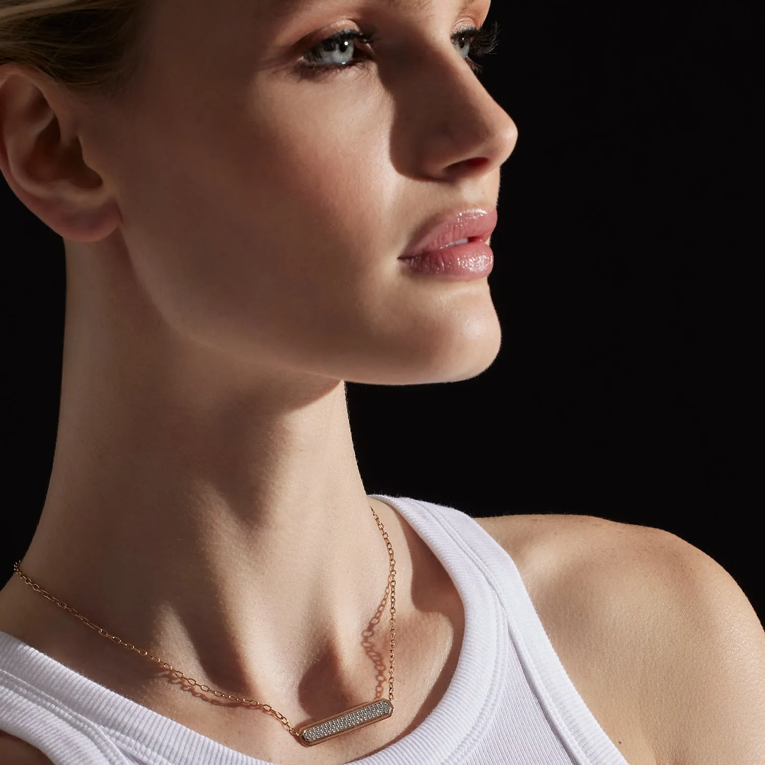 CARRINGTON 18K GOLD AND DIAMOND EAST-WEST ID BAR PENDANT