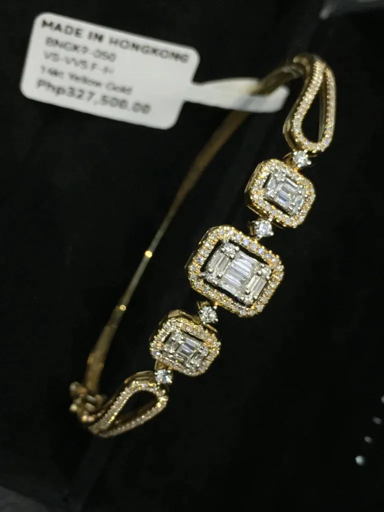 Golden Trinity Emerald Diamond Bracelet 14kt
