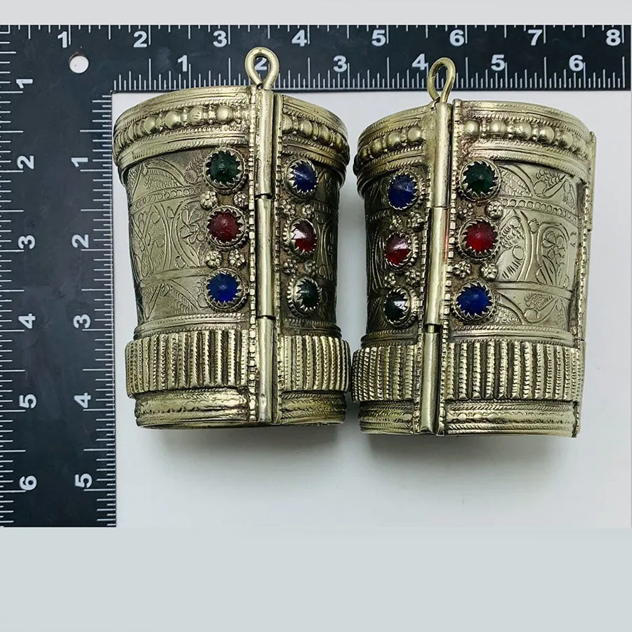 Gypsy Cuff Inlaid With Multicolor Glass Stones Bracelet