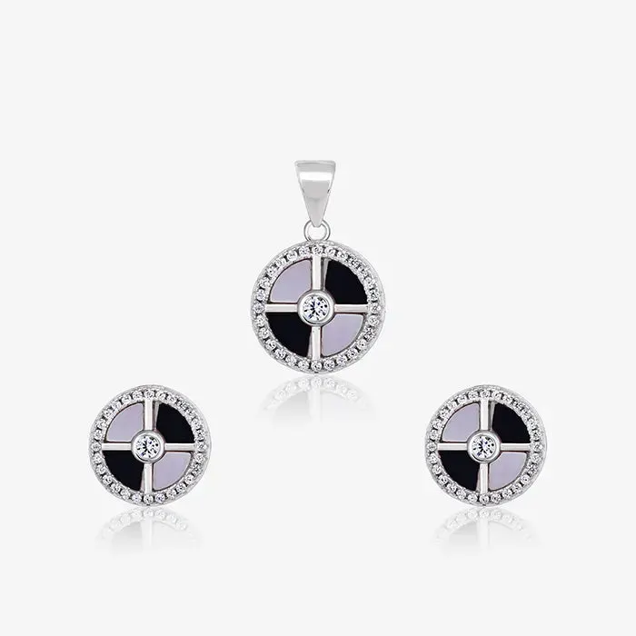 Harmony Circle Pendant Set