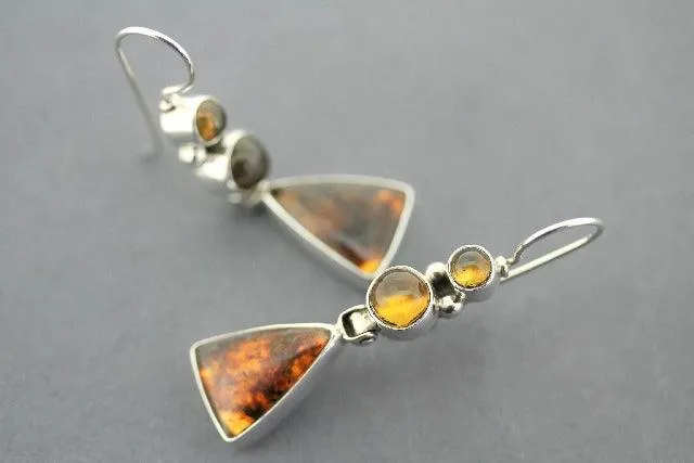 Hula earring - sterling silver & amber