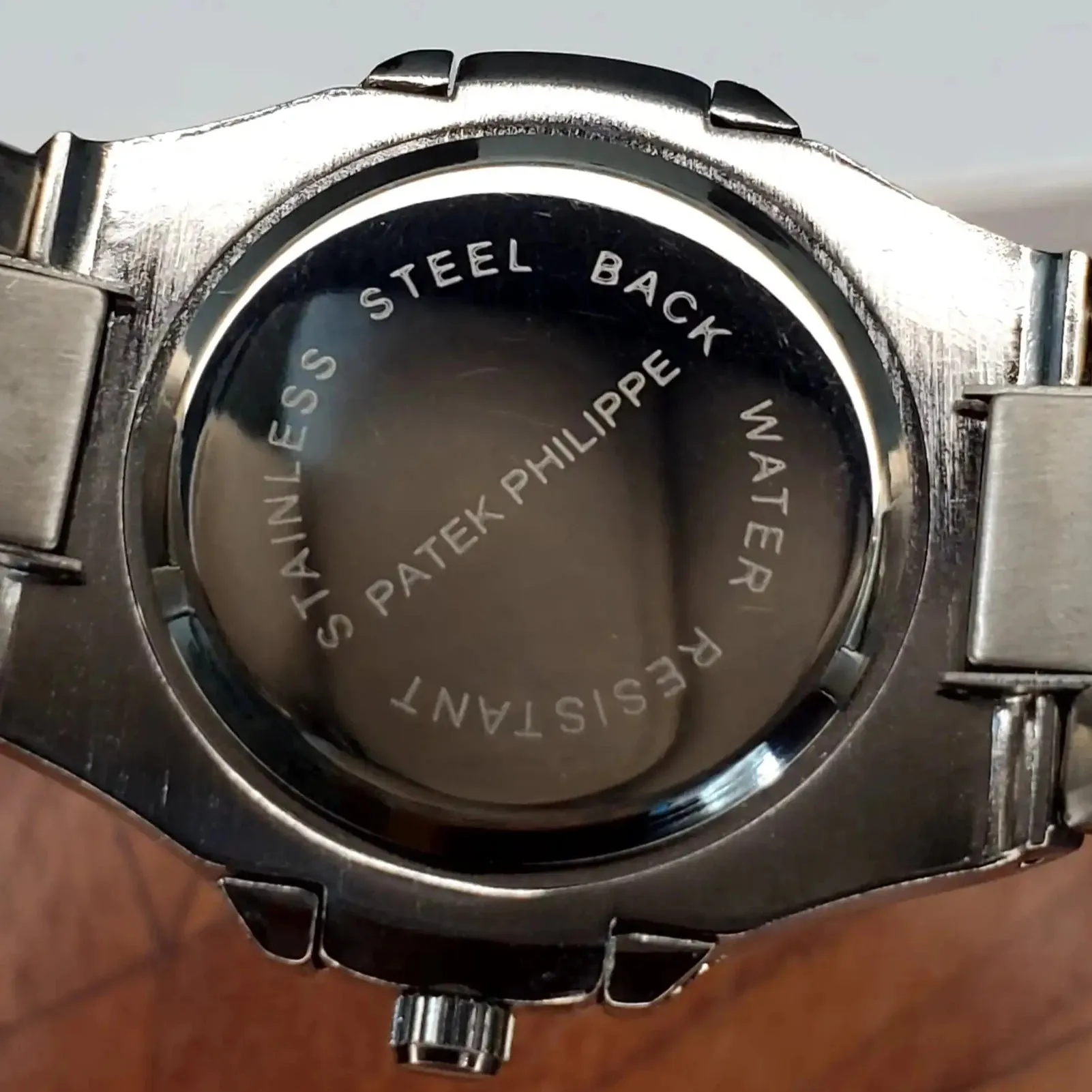 Patek Philippe Geneve Grey Date Watch