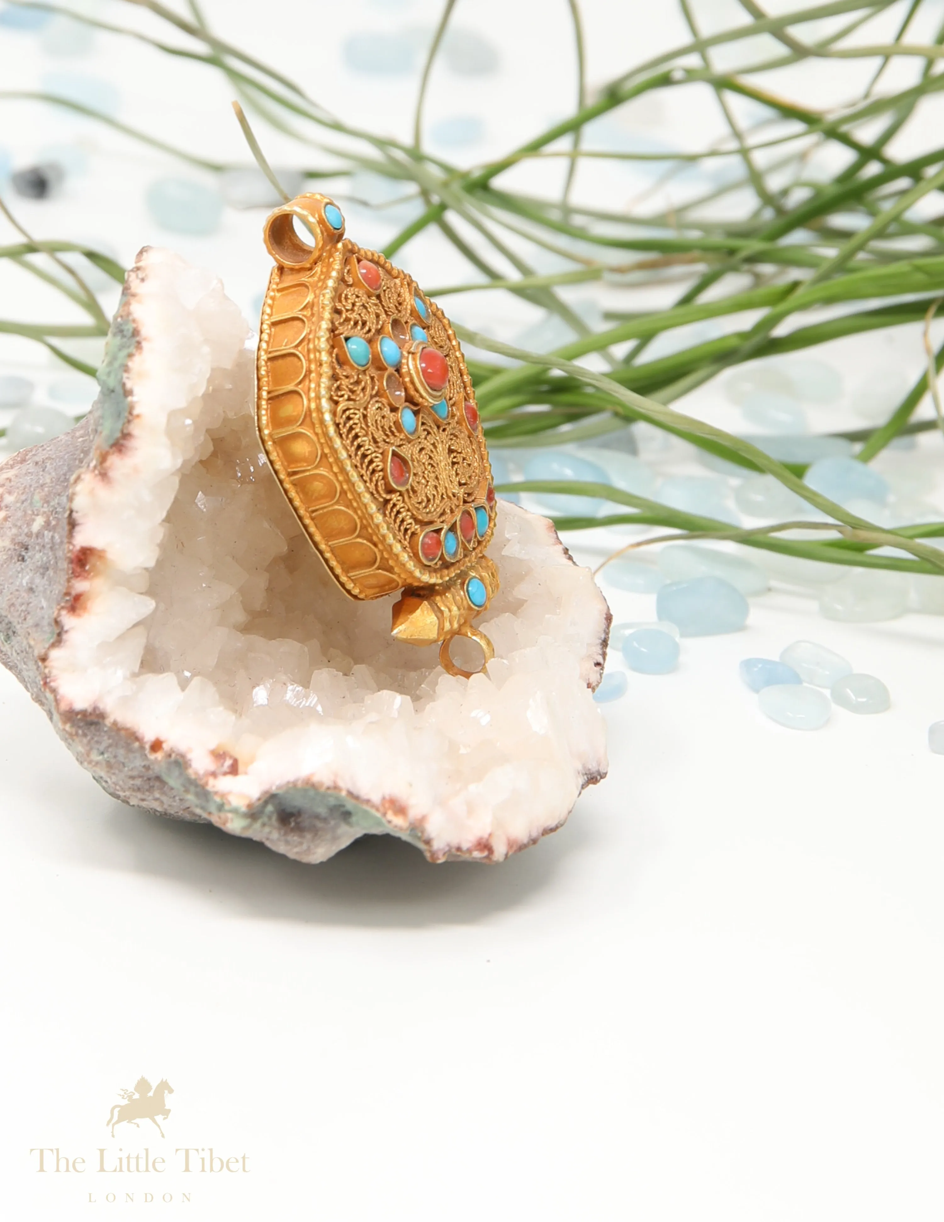 Tibetan Gau Prayer Box Pendant