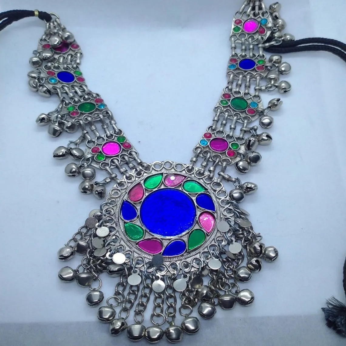 Tribal Pendant Necklace With Glass Stones